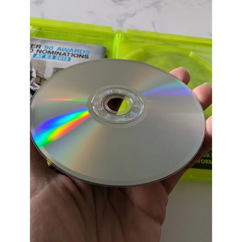 Assassins Creed IV Black Flag XBOX 360 Video Game 2 Disc Gamestop Edition